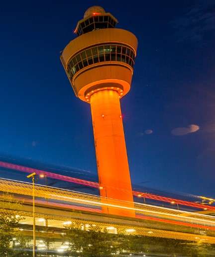 Reliable Schiphol Airport Taxi Service: Navigating Your Journey in the Netherlands