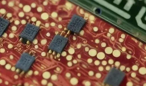 Selecting the Right PCB Manufacturers
