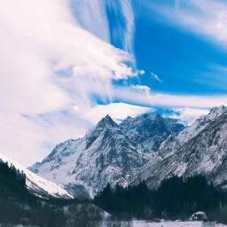 10 Things You Better Carry On Your Solo Trip