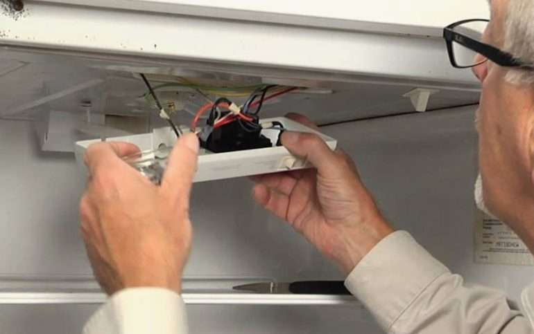 When to Call a Pro for Frigidaire Refrigerator Repair 