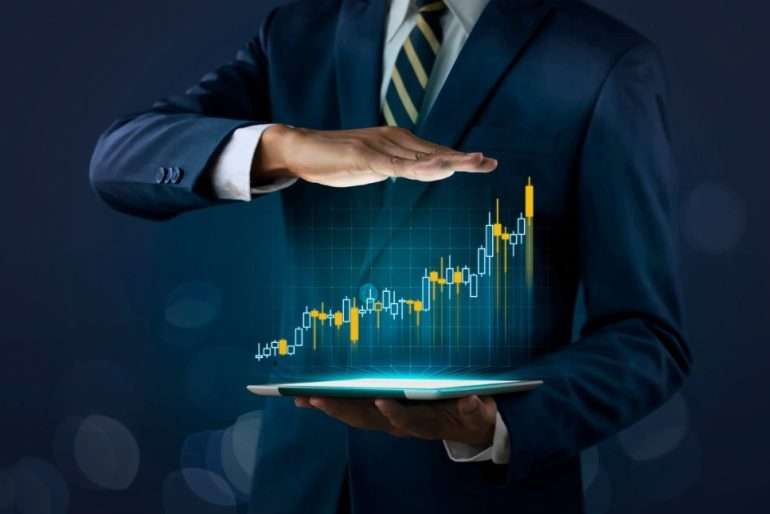 Comparing Traditional Investing to Kronverix’s AI-Driven Approach