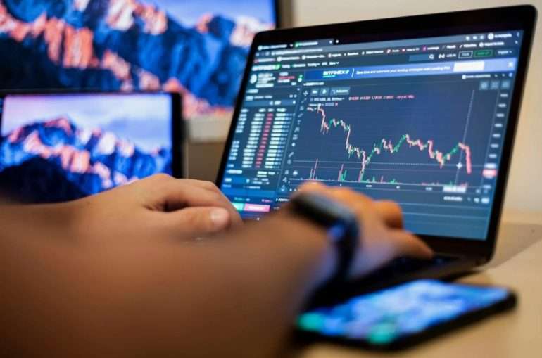 Unlocking Financial Success: Why VeridionisPro Is the Top Choice for Traders and Students